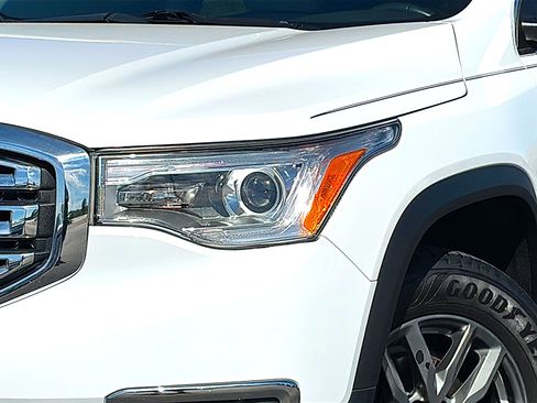 Used 2019 GMC Acadia SLT FWD image 4