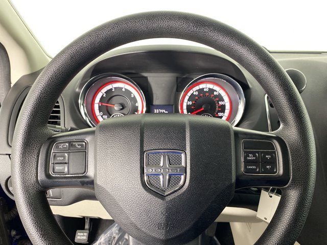 Used 2018 Dodge Grand Caravan SE w/ UConnect Hands-Free Group FWD image 18