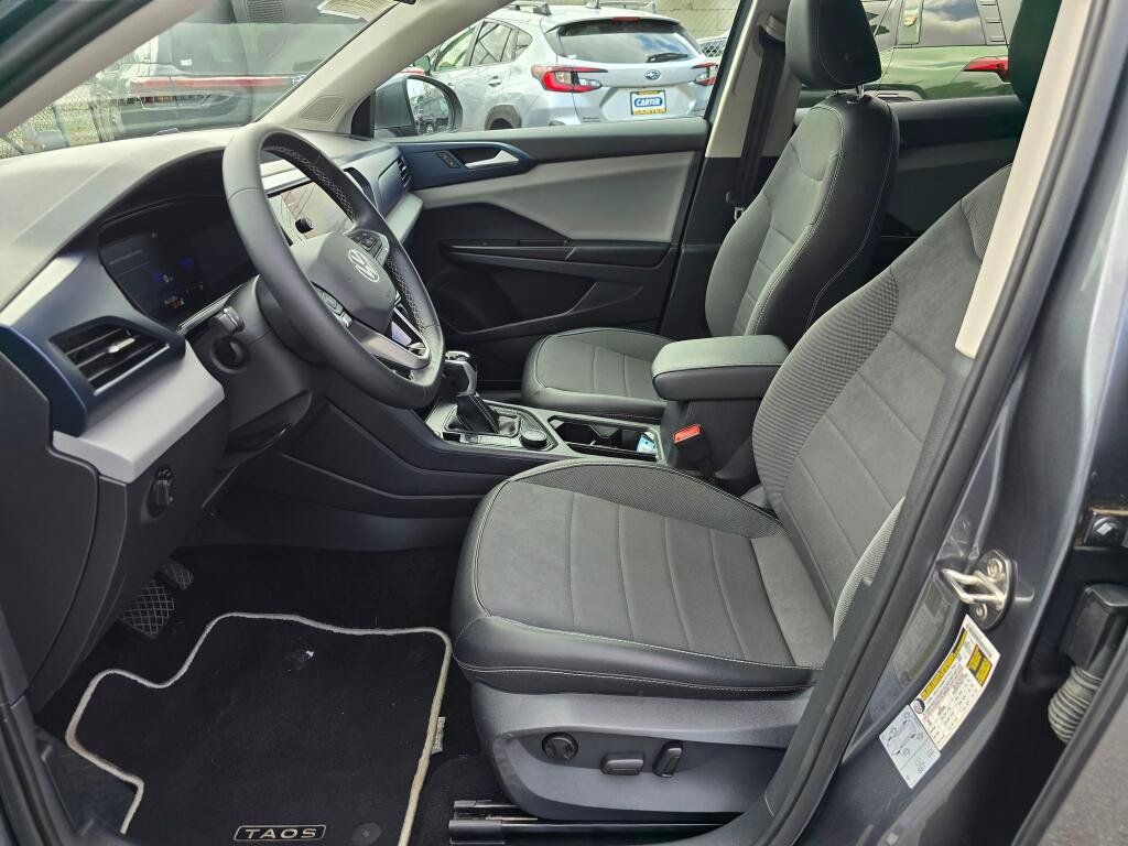 Used 2022 Volkswagen Taos SE w/ IQ.Drive SE Package AWD/4WD image 20