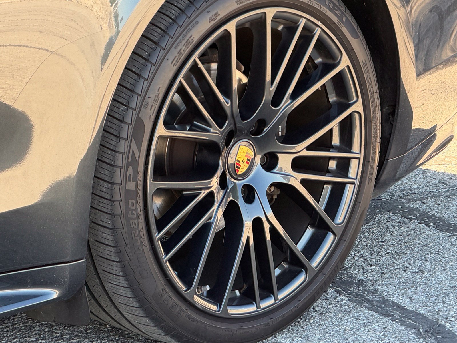 Certified 2023 Porsche Panamera 4 Platinum Edition AWD/4WD image 13