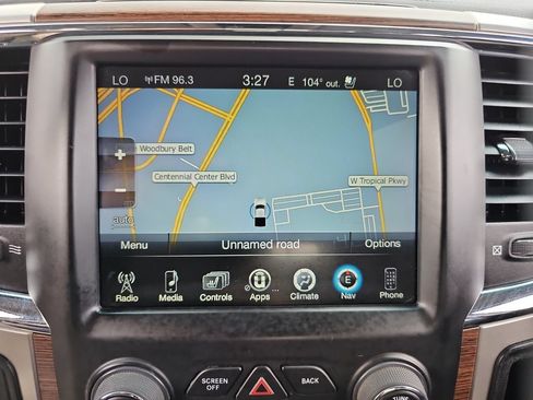Used 2017 RAM 2500 Laramie w/ Snow Chief Group AWD/4WD image 13