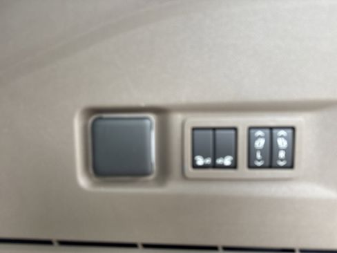 New 2026 GMC Yukon XL Denali w/ Sun & Power Step Package image 36