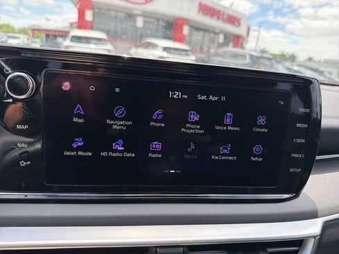 Used 2024 Kia K5 GT-Line w/ GT-Line Premium Package image 5