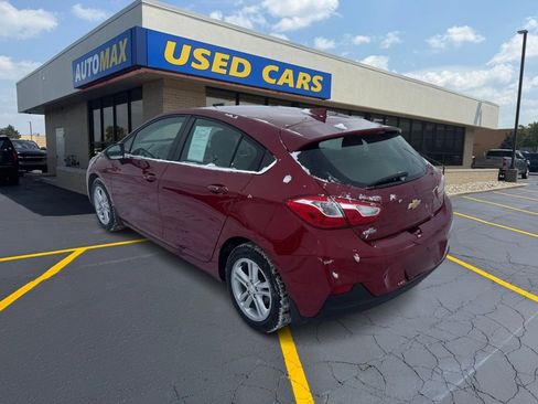 Used 2017 Chevrolet Cruze LT w/ Convenience Package image 7