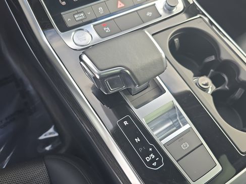 Used 2020 Audi Q7 2.0T Premium Plus w/ Premium Plus Package image 23