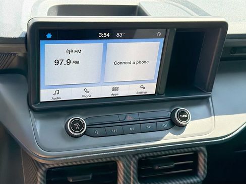 Used 2022 Ford Maverick XL FWD image 12