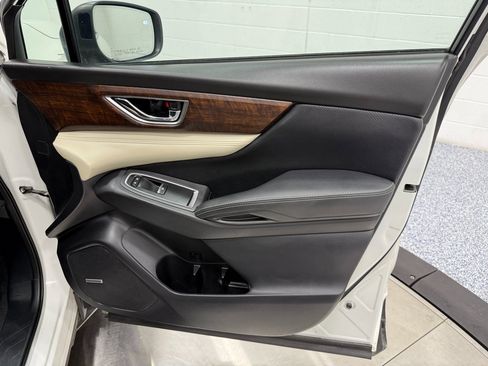 Used 2022 Subaru Ascent Touring w/ Popular Package #2A image 29