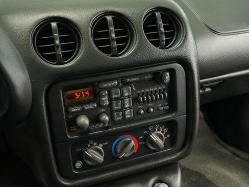 Used 1994 Pontiac Firebird Formula RWD image 52