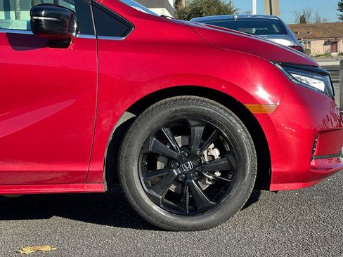 Certified 2023 Honda Odyssey Sport image 36