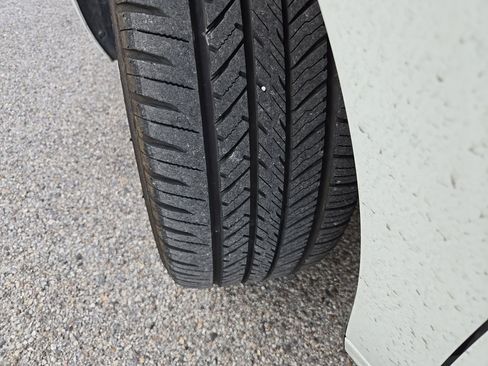 Used 2020 Volkswagen Passat 2.0T R-Line image 4