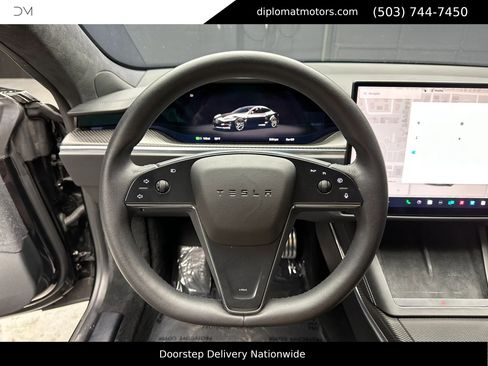 Used 2021 Tesla Model S Plaid image 30