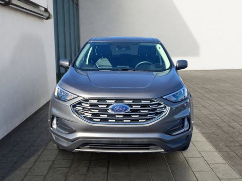 Certified 2022 Ford Edge SEL w/ Convenience Package image 8