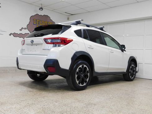 Used 2021 Subaru Crosstrek 2.0i Premium AWD/4WD image 4