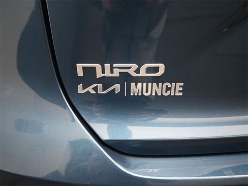 New 2026 Kia Niro SX image 10