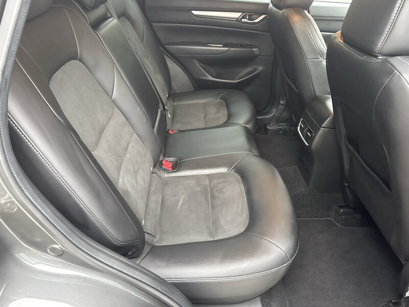 Used 2018 MAZDA CX-5 Touring w/ Preferred Equipment Package AWD/4WD image 38