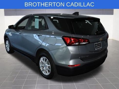 Used 2024 Chevrolet Equinox LS AWD/4WD image 3