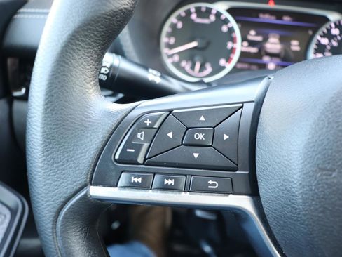 Used 2024 Nissan Sentra SV image 24