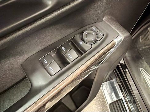 Used 2020 Chevrolet Silverado 1500 LT w/ All-Star Edition AWD/4WD image 18