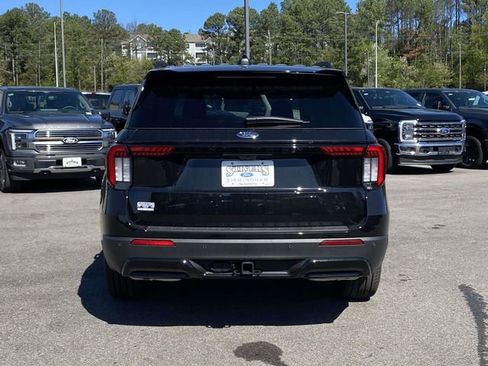 New 2026 Ford Explorer ST-Line w/ ST-Line Street Pack image 4