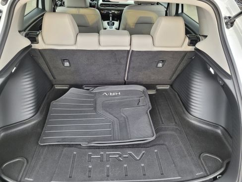 Used 2023 Honda HR-V EX-L image 19