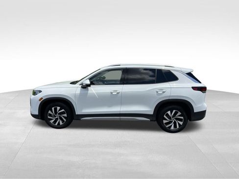 New 2026 Volkswagen Tiguan S FWD image 4