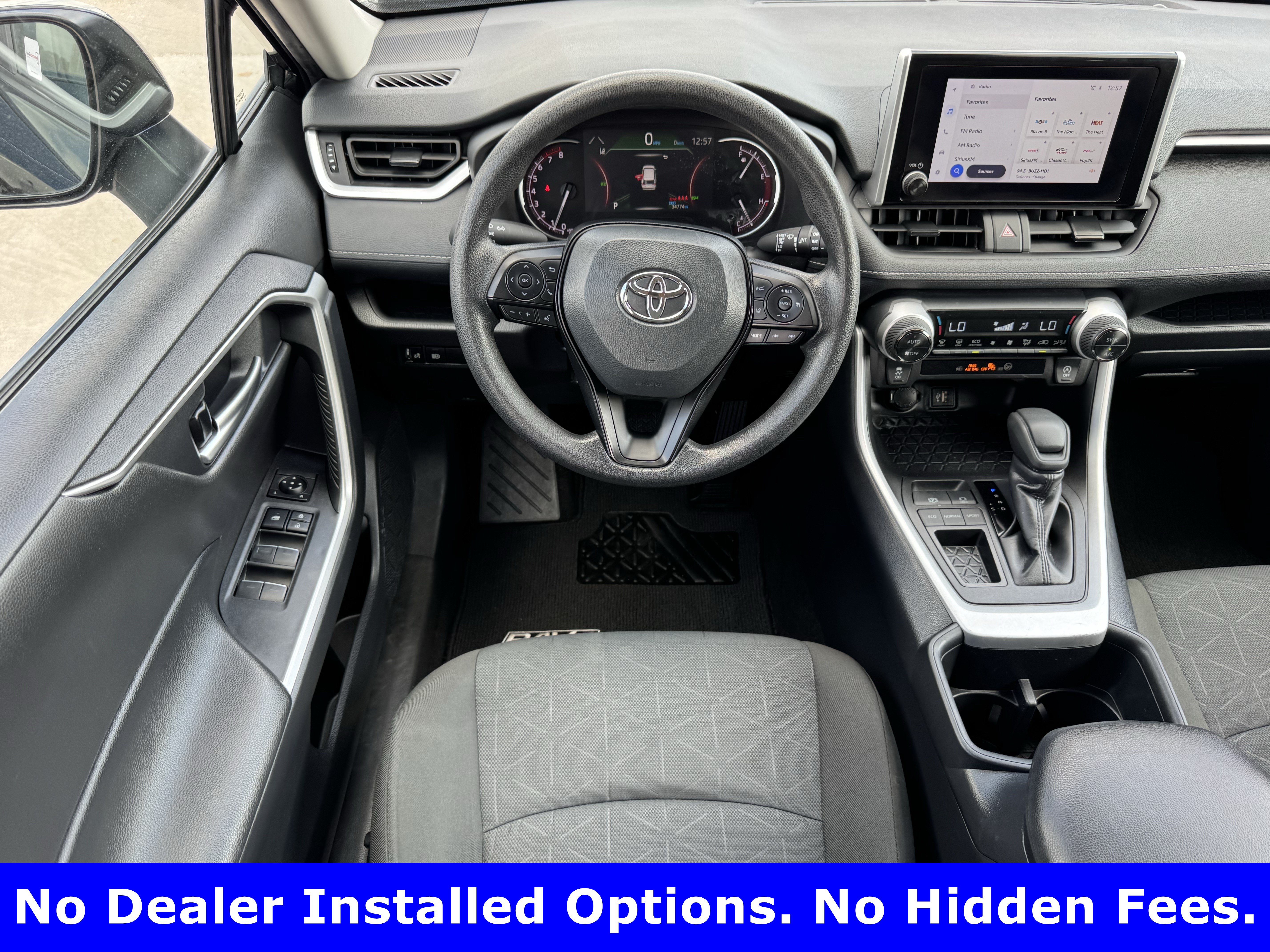 Used 2025 Toyota RAV4 XLE FWD image 10