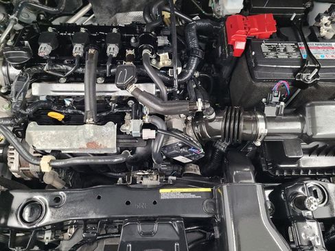 Used 2025 Nissan Versa SV FWD image 30