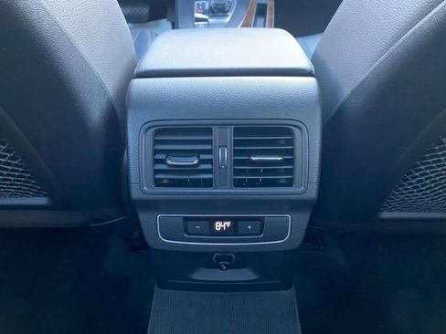 Used 2020 Audi Q5 2.0T Premium w/ Convenience Package image 42