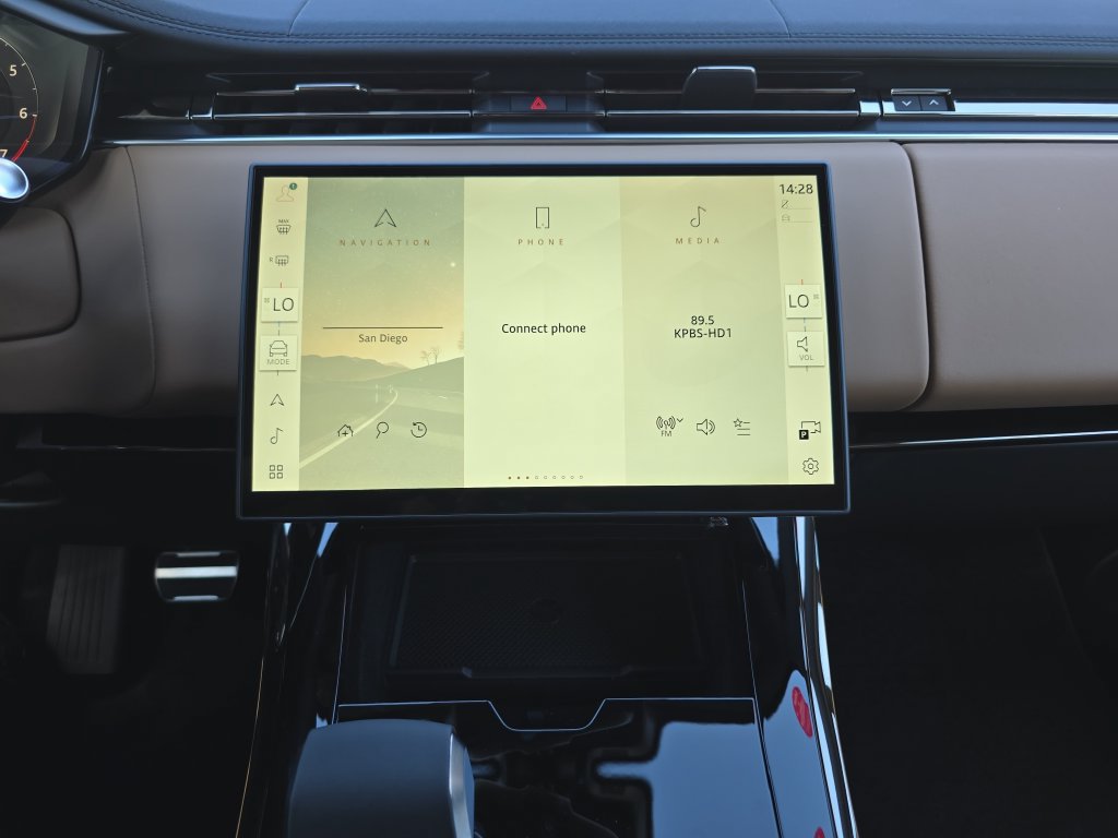 New 2027 Land Rover Range Rover Sport Dynamic SE AWD/4WD image 22