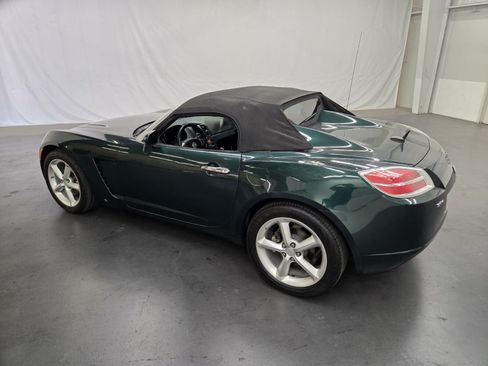 Used 2009 Saturn Sky w/ Premium Trim Package RWD image 3