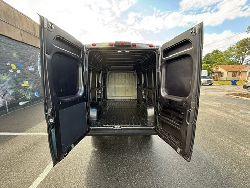 Used 2019 RAM ProMaster 2500 FWD image 13
