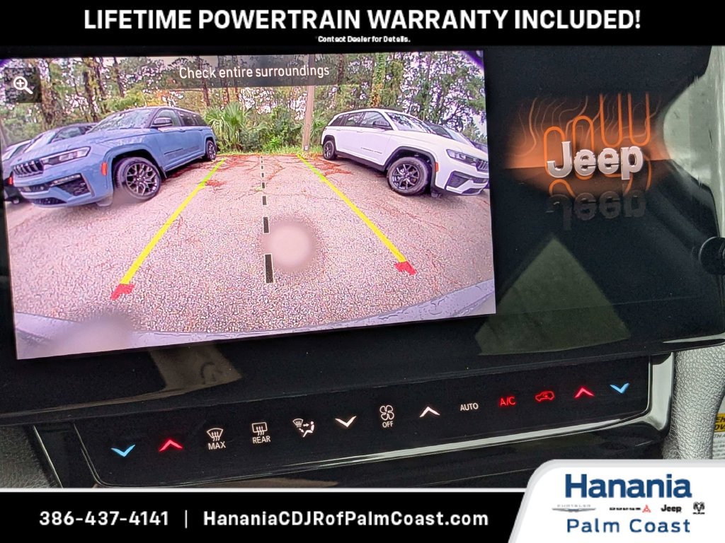 New 2027 Jeep Grand Cherokee Altitude RWD image 22