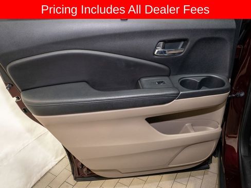 Used 2017 Honda Pilot Elite image 15