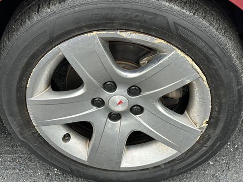 Used 2009 Pontiac G6 Sedan w/ Sun And Sound Package image 10