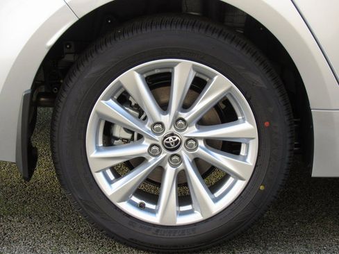 New 2026 Toyota Corolla XLE FWD image 34