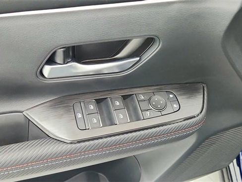 New 2025 Nissan Kicks SR image 28