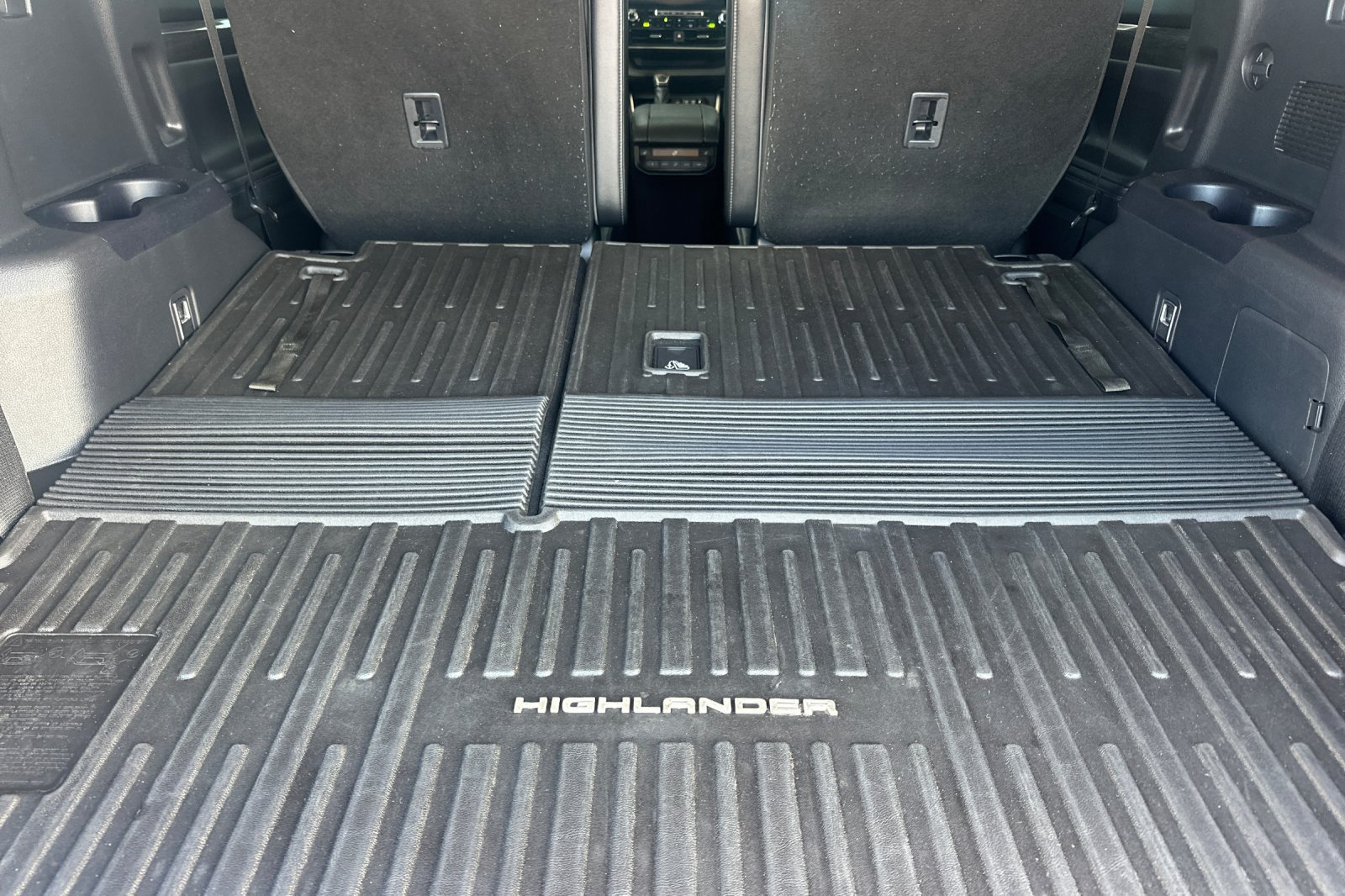 Certified 2021 Toyota Highlander Platinum AWD/4WD image 19