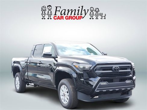 New 2025 Toyota Tacoma SR5 image 2