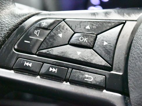 Used 2024 Nissan Sentra SV image 21