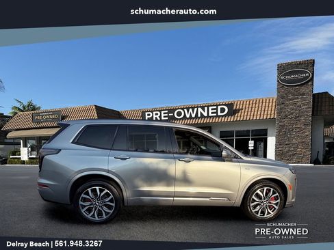 Used 2024 Cadillac XT6 Sport w/ Technology Package AWD/4WD image 8