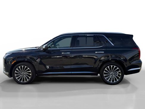Certified 2025 Hyundai Palisade Calligraphy image 2