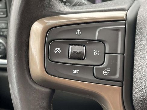 Used 2023 Chevrolet Silverado 2500 High Country image 17