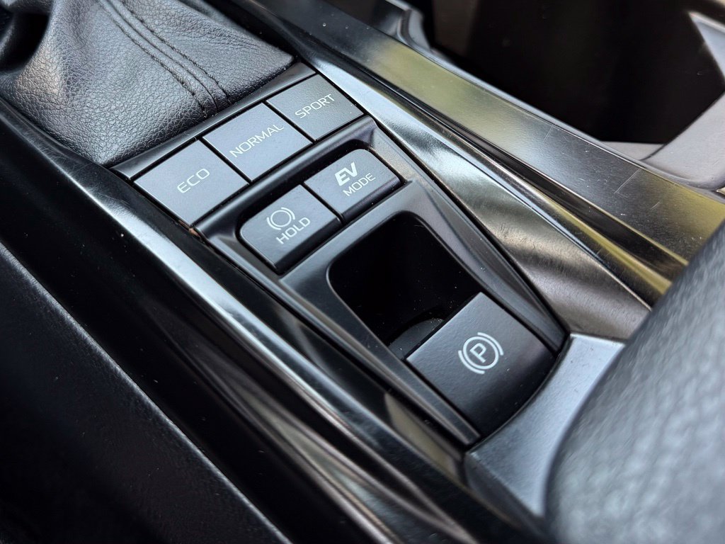 Used 2025 Toyota Camry SE FWD image 20