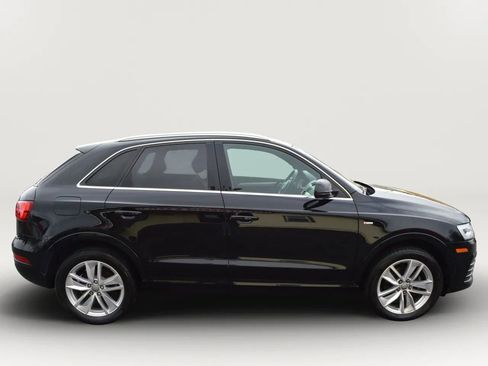 Used 2018 Audi Q3 2.0T Premium Plus w/ Premium Plus Package AWD/4WD image 11