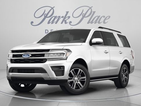 Used 2023 Ford Expedition XLT RWD image 10