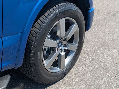 Used 2017 Ford F150 XLT w/ Equipment Group 302A Luxury image 12