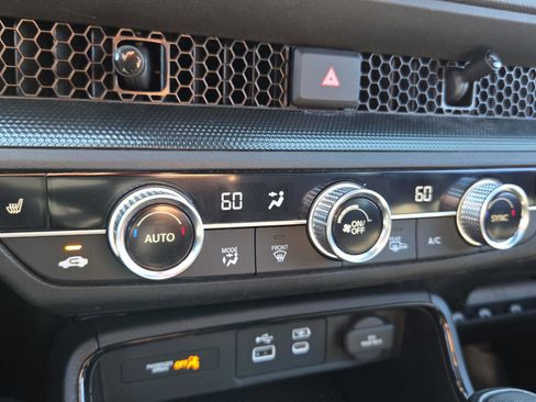 Used 2024 Honda CR-V Sport image 25