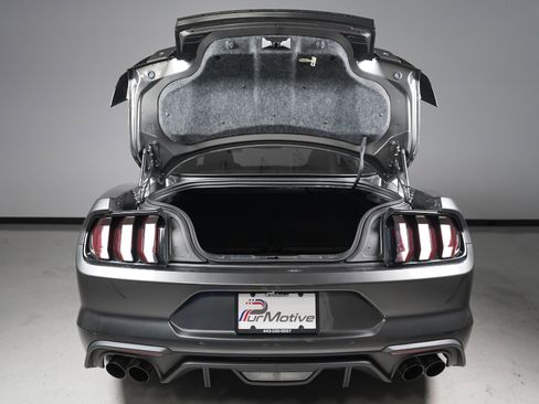 Used 2018 Ford Mustang GT Premium w/ Black Accent Package RWD image 29