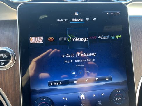 Certified 2024 Mercedes-Benz GLC 300 4MATIC image 23