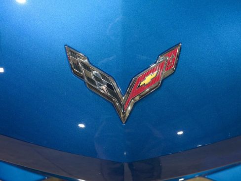 Used 2014 Chevrolet Corvette Stingray Convertible w/ 2LT Preferred Equipment Group RWD image 35